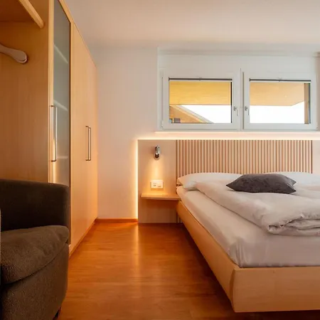 Appartamento Dolce Appartement-fewo 4-bettwohnung Alphubel By Interhome